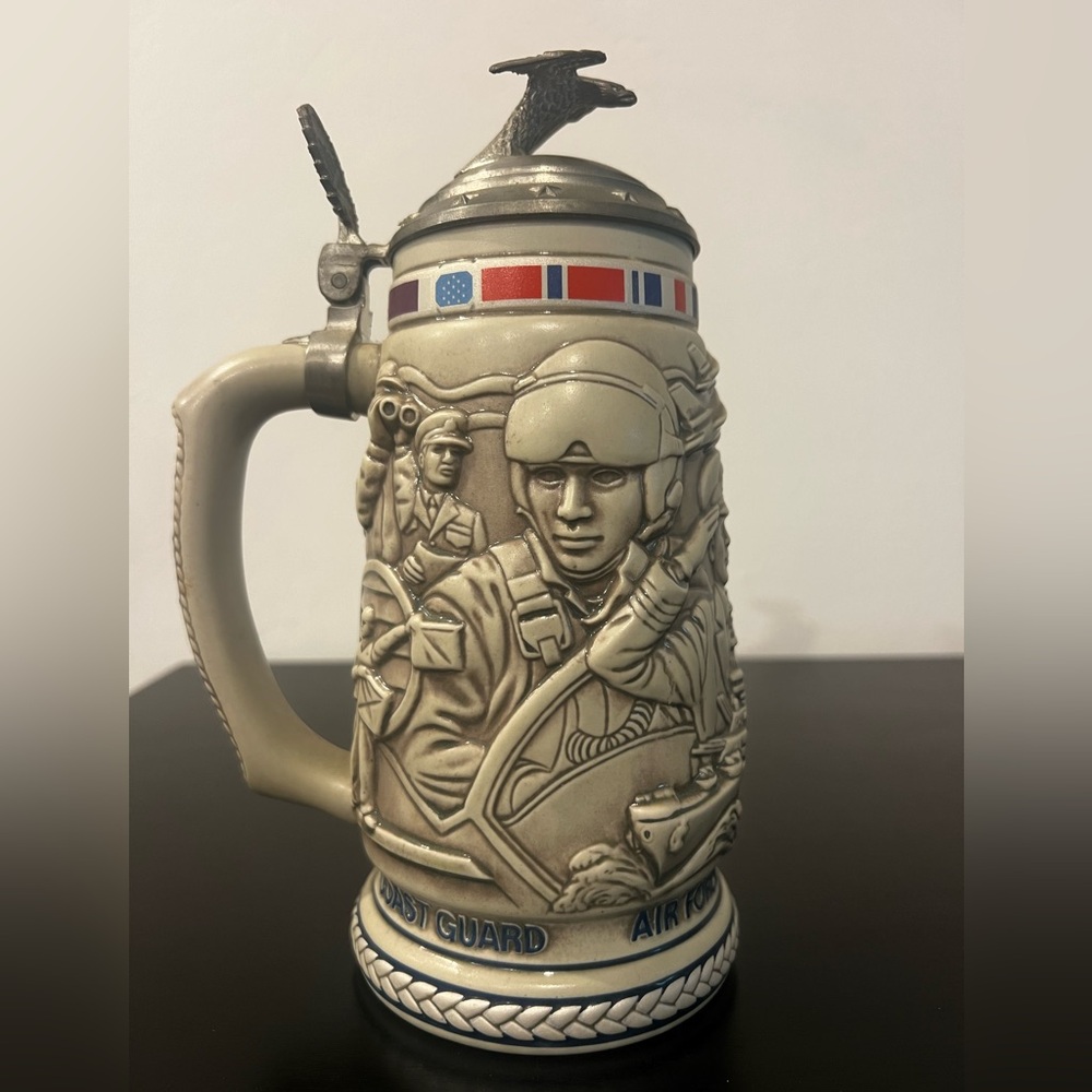 Avon Vintage 1990  Tribute To The American Armed Forces Stein #216843